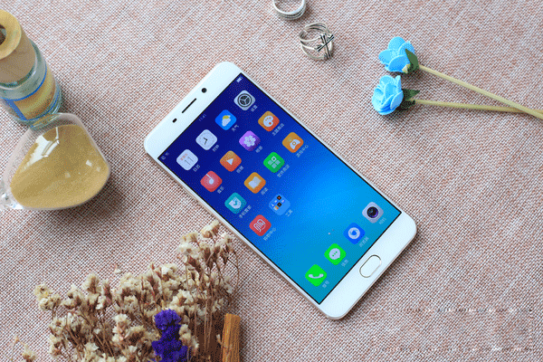 vivo Xplay5和OPPO R9哪个好看 外观对比图