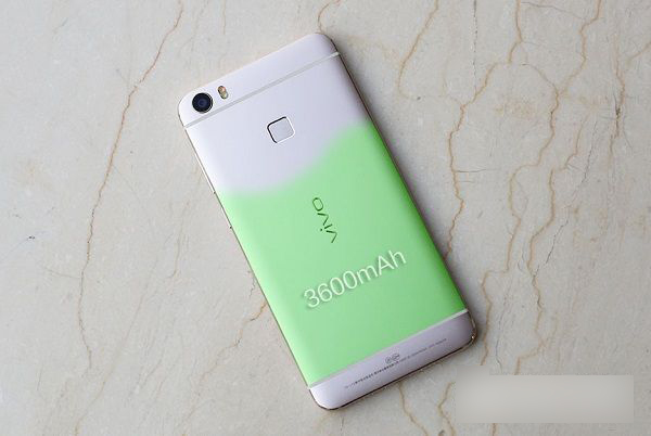 vivo Xplay5和OPPO R9哪个值得买？对比总结