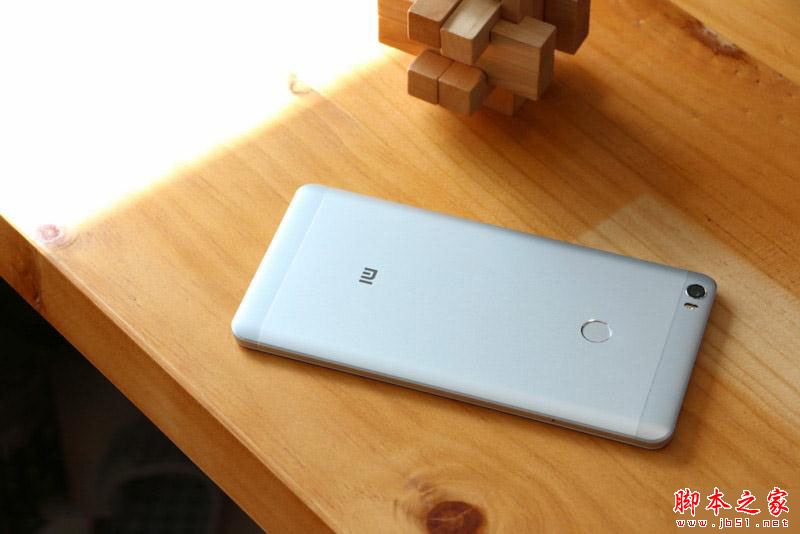 小米Max性价比如何?1999元买小米Max还是小米5?