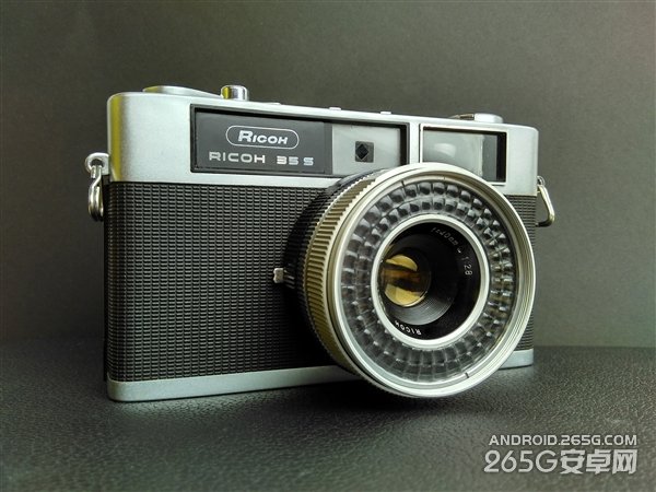 还是800万像素 699元红米2代官方样张公布