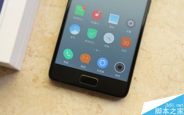 1799元！联想5寸旗舰ZUK Z2评测：骁龙820加持