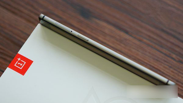 一加手机3和小米5哪个好?小米5与一加手机3区别对比