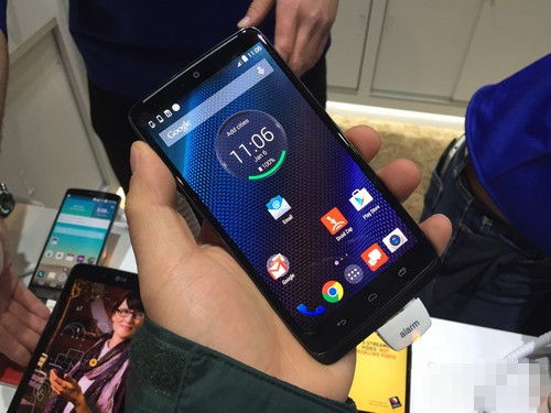  MOTO Droid Turbo亮相CES2015 