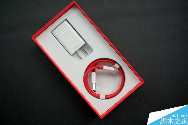 一加3全面上手体验 能成为手机界的“外星人”吗?