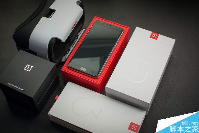 一加3全面上手体验 能成为手机界的“外星人”吗?