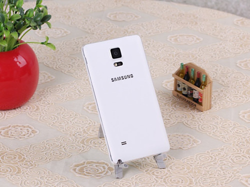 三星Note4