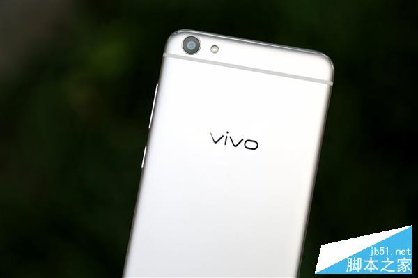 前置指纹!vivo X7开箱图赏:单手爽爆