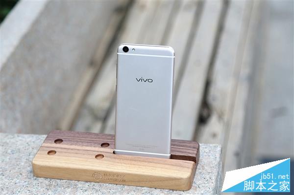 前置指纹!vivo X7开箱图赏:单手爽爆