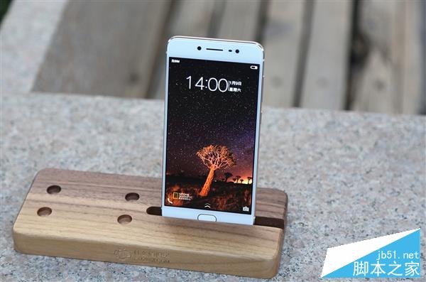 前置指纹!vivo X7开箱图赏:单手爽爆