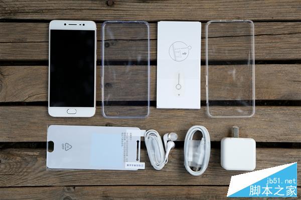 前置指纹!vivo X7开箱图赏:单手爽爆