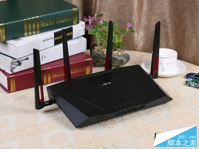 华硕 RT-AC88U 外观图