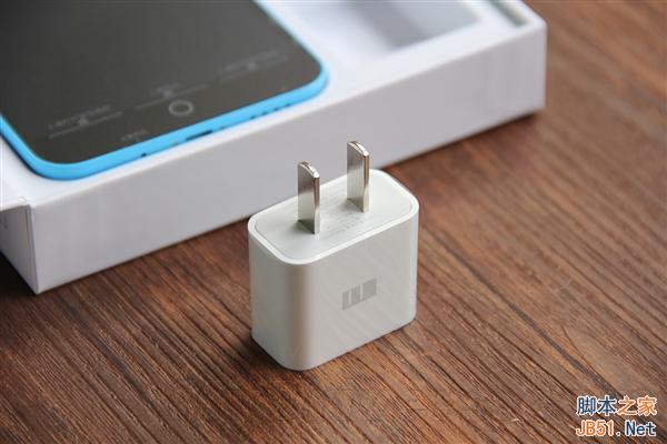 魅蓝Note量产版开箱图赏:更水灵了