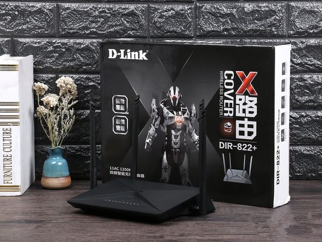 拆机实验室:探秘D-Link X路由强劲内芯