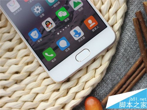 vivo X7和华为荣耀6 Plus对比