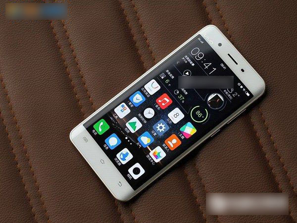 vivo X7和vivo Xplay5哪个好 vivo X7与vivo Xplay5区别对比