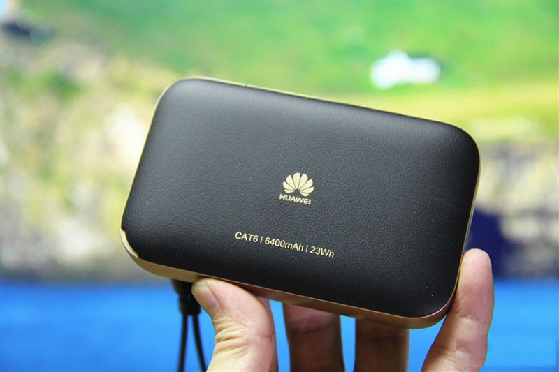 续航神油!华为随行WiFi 2 Pro评测:让你的手机更坚挺