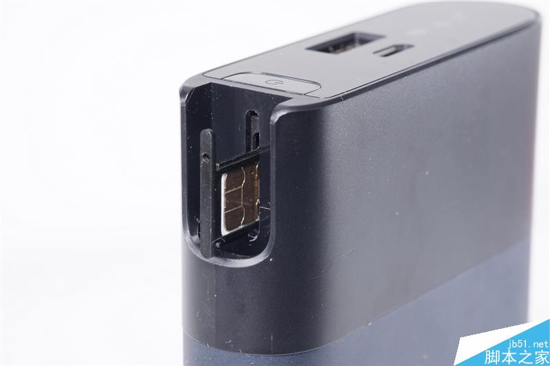全网首拆:紫米4G路由器MF885拆解