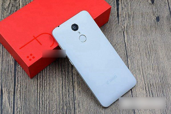 360手机N4S和F4有什么区别 360手机N4S和F4哪个好？