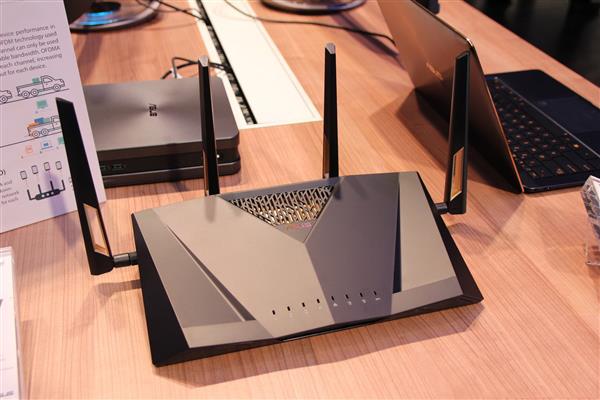 5.8GB/s!华硕全球首推802.11ax Wi-Fi路由器:1秒1部高清电影