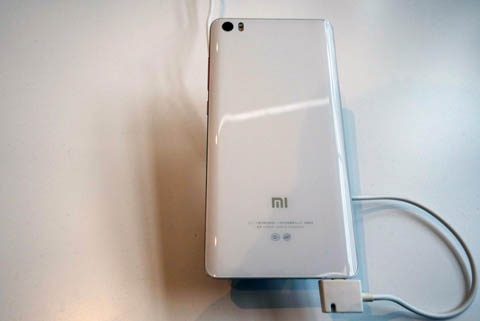 小米新旗舰小米Note最新真机图赏