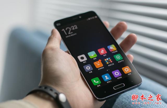 强强之争!给你1999 MX6米5荣耀8 你选谁