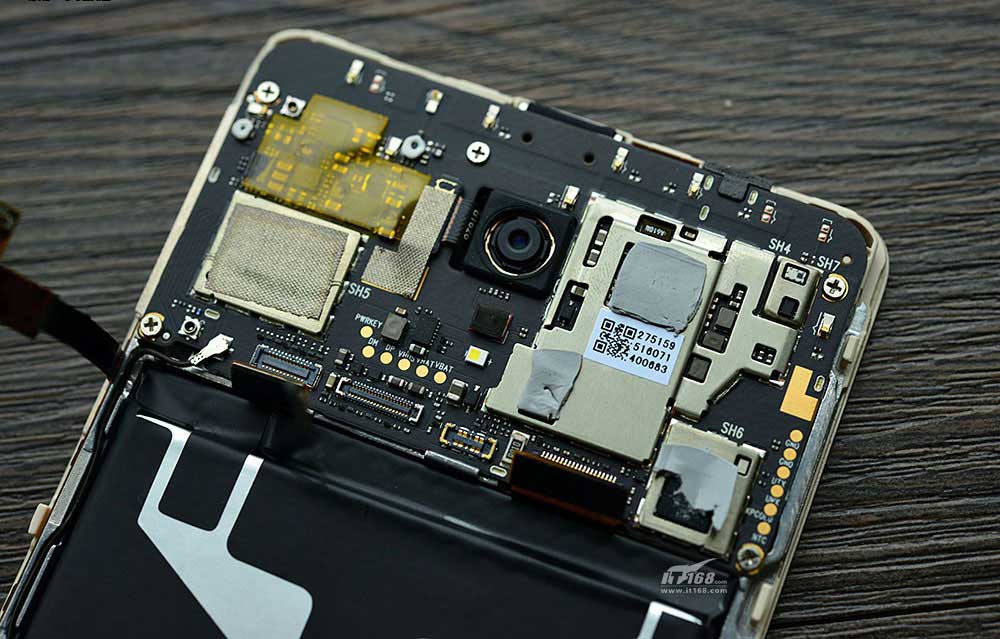 金立M6做工如何 金立M6拆机图解(14/28)