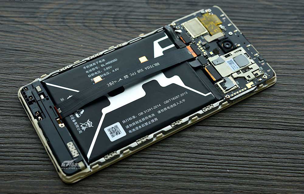 金立M6做工如何 金立M6拆机图解(8/28)