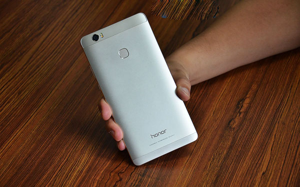 荣耀Note8和小米Max哪个好?小米Max对比荣耀Note8