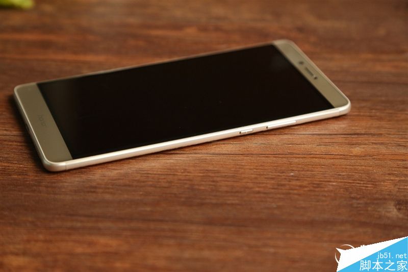 6.6寸2K完美巨屏机！荣耀NOTE8深度评测