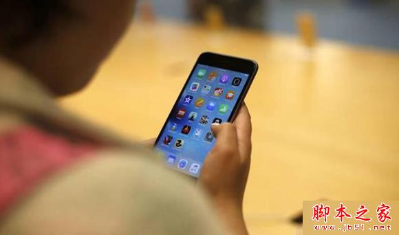 如何在iPhone 静音时将「震动功能」一起关掉?