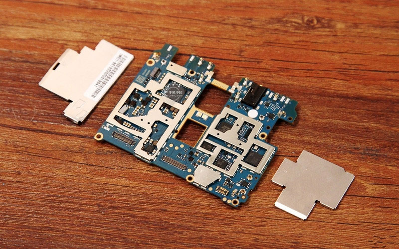 红米Pro做工怎么样 红米Pro拆解图解(21/26)