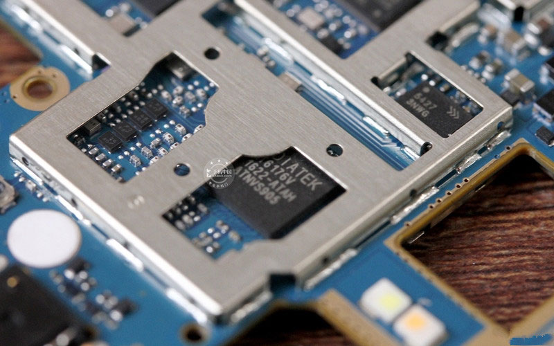 红米Pro做工怎么样 红米Pro拆解图解(24/26)