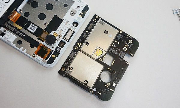 魅蓝E做工怎么样 魅蓝E拆解方法