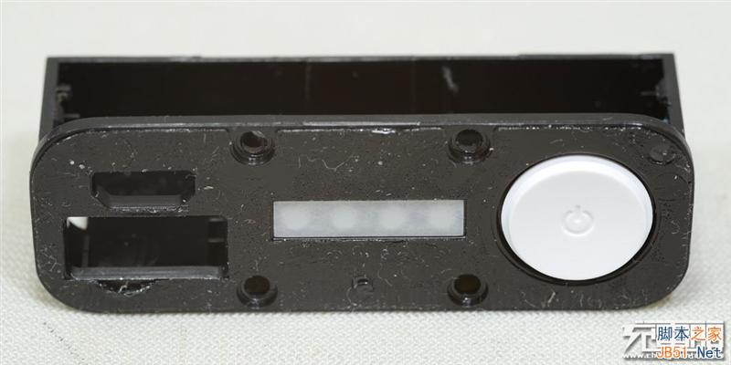 小米亲兄弟?华硕9600mAh移动电源拆解