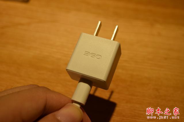 39元值不值?360超级充电器桌面版评测与拆解