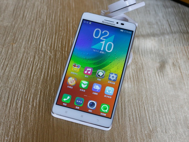 千元新标杆 联想黄金斗士Note 8预约中 