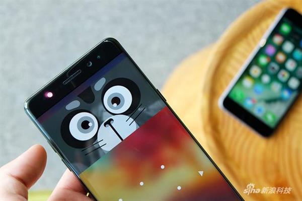 三星Note7对比iPhone6s Plus 几乎完胜