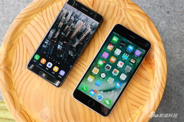 三星Note7对比iPhone6s Plus 几乎完胜