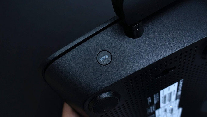 领势LINKSYS MR9000X-AC3000M测评:智能组网新体验
