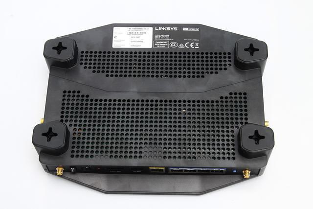 领势WRT32X体验:黑化的WRT附魔,用硬件强杠ping的硬核游戏路由器