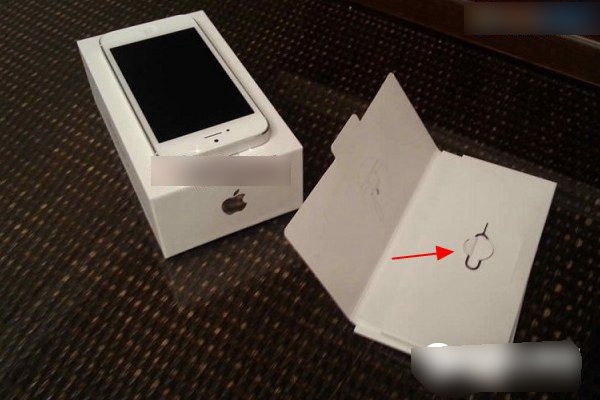 iPhone SE怎么装卡 iPhoneSE SIM卡安装教程