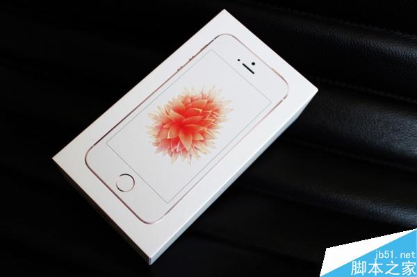 3288元小屏旗舰！iPhone SE开箱图赏：真机超美 