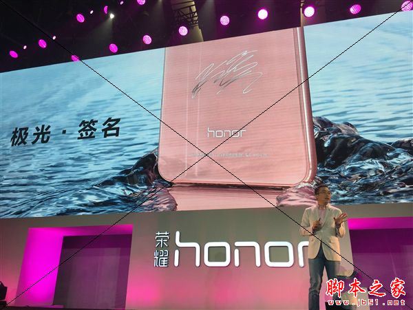 荣耀8吴亦凡定制版和标准版有什么区别？华为荣耀8吴亦凡定制版和标准版哪个好