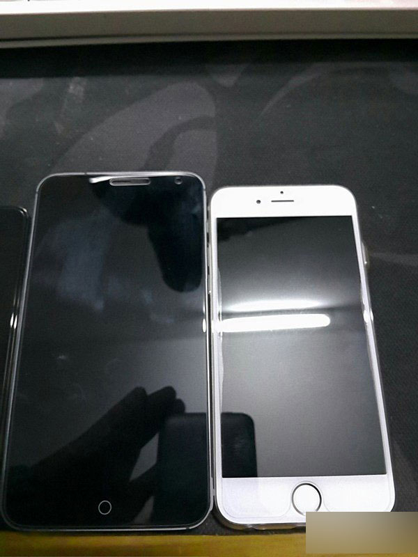 魅族MX4 Pro怎么贴膜？