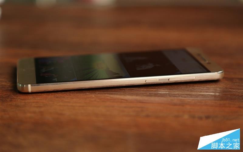 1999元首发骁龙821+6GB！乐视乐Pro 3深度评测