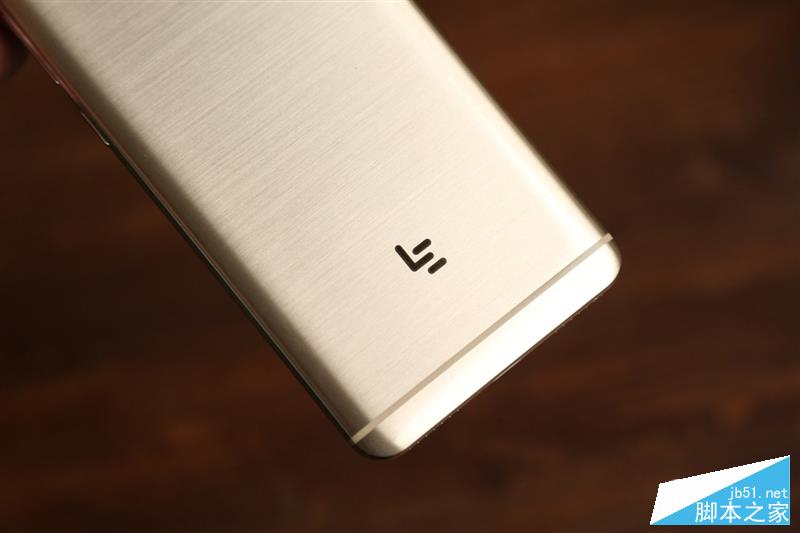 1999元首发骁龙821+6GB！乐视乐Pro 3深度评测