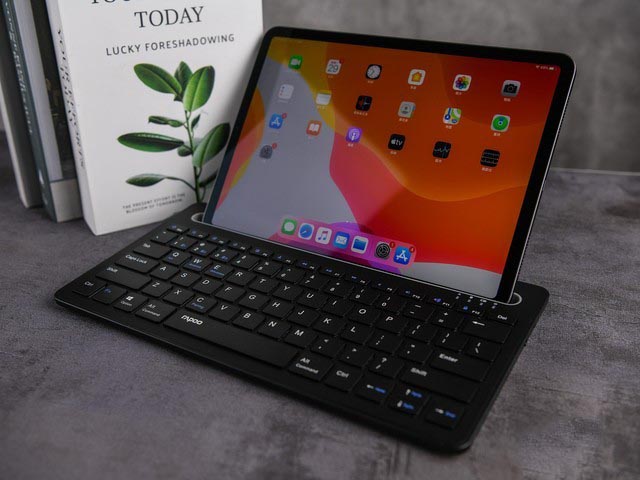 雷柏XK100蓝牙键盘评测 给iPad一个机会