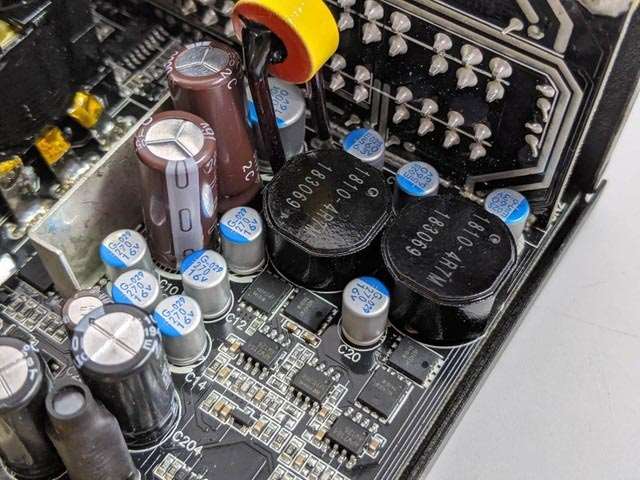 影驰电竞大师GL550评测:金牌电源金品质
