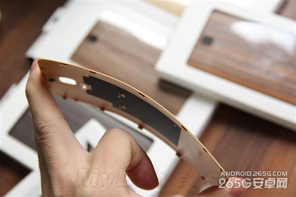 终于来了！五款小米4实木后盖图赏