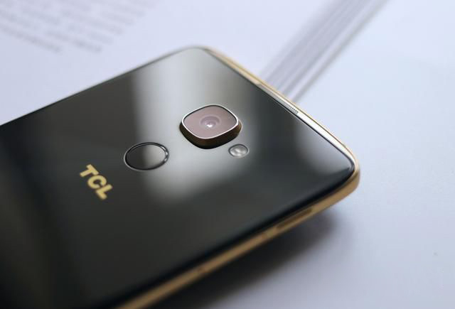 文艺范商务旗舰 TCL 950详细评测